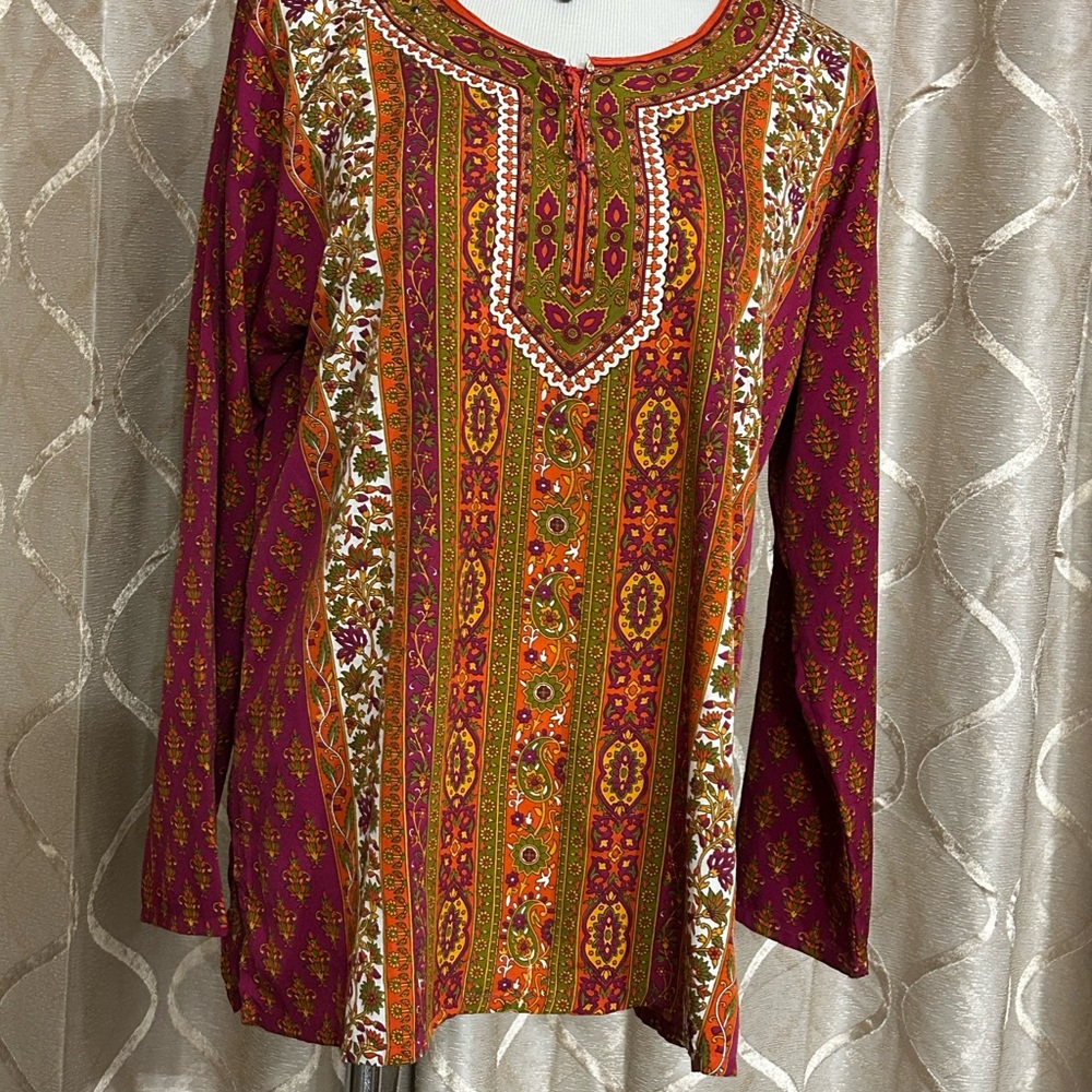 Vibrant Orange and Red Embellished Tunic with Long Sleeves